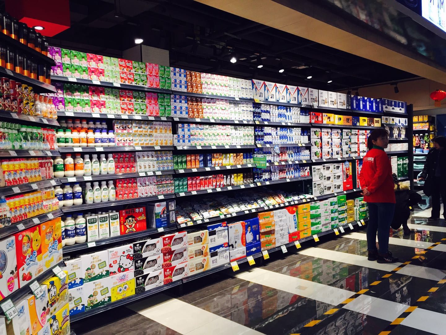 华冠新创“冠鲜生”新模式门店于今日首落乐活城